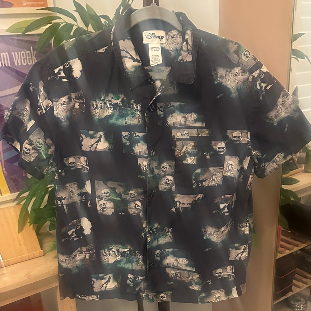 Disney Dark Grey Short-Sleeve Button-Down Shirt with Skeleton Dance Motif